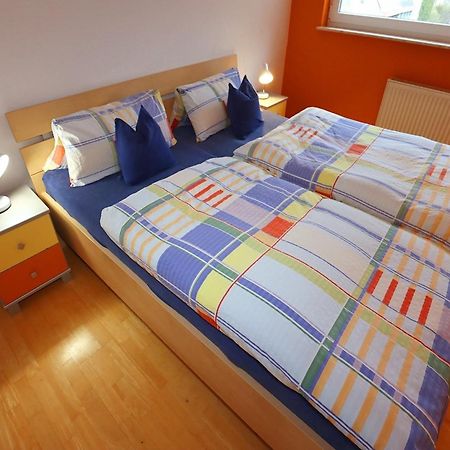 Cozy Apartment In Schwenningen With Garden Villingen-Schwenningen Eksteriør billede