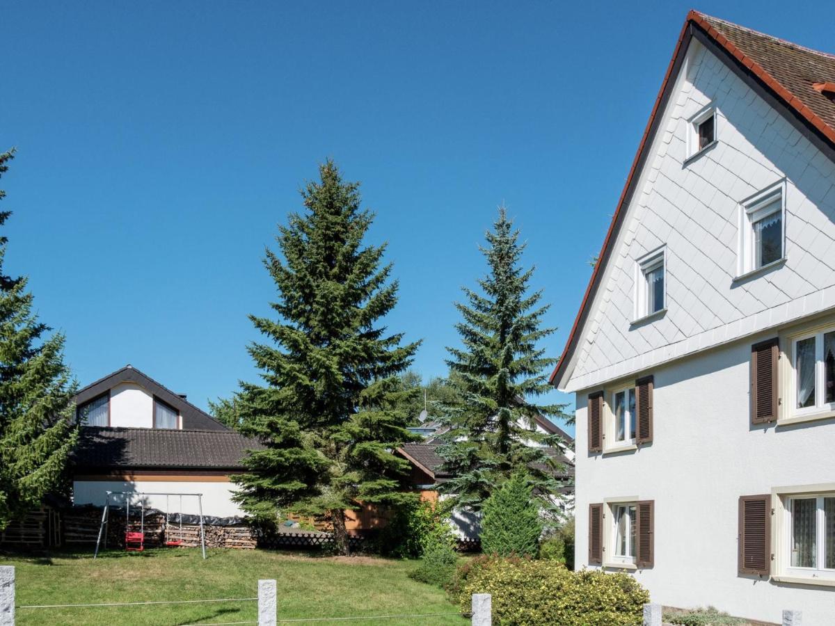 Cozy Apartment In Schwenningen With Garden Villingen-Schwenningen Eksteriør billede