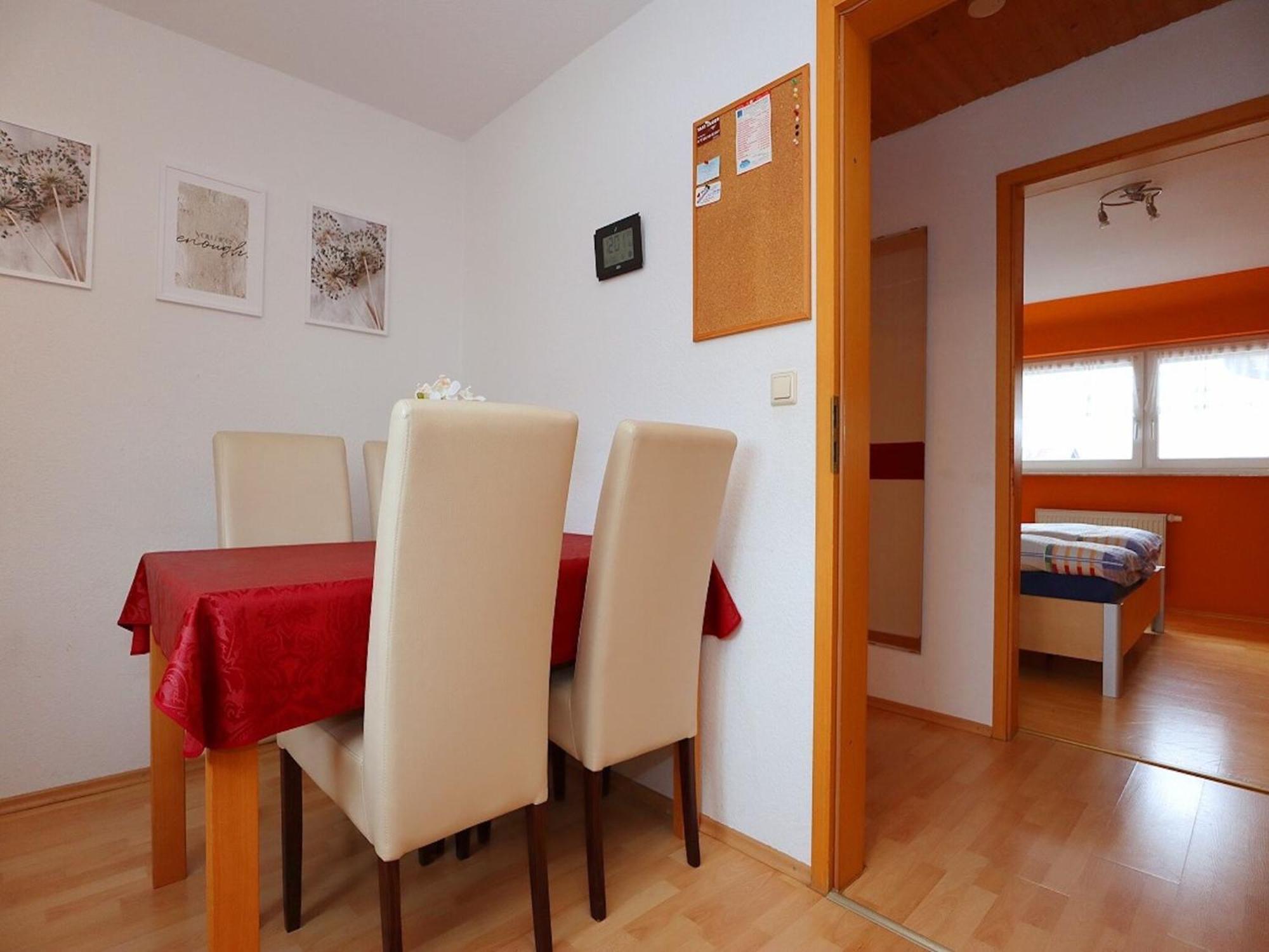 Cozy Apartment In Schwenningen With Garden Villingen-Schwenningen Eksteriør billede