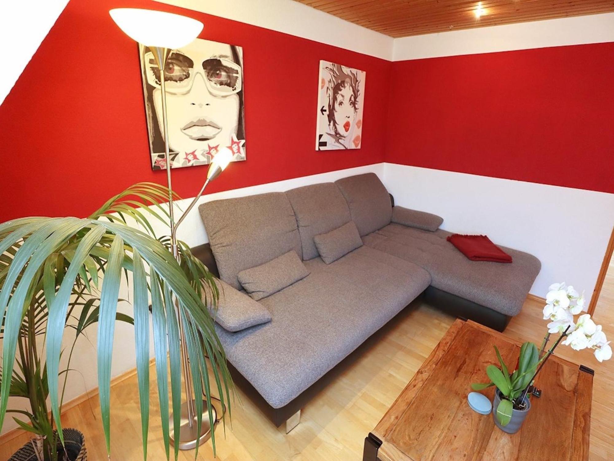 Cozy Apartment In Schwenningen With Garden Villingen-Schwenningen Eksteriør billede